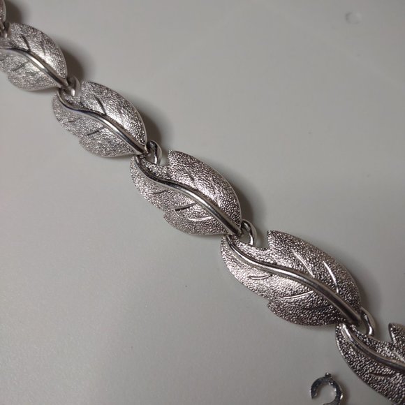 Silver Tone Monet Leaf Bracelet - Picture 5 of 11